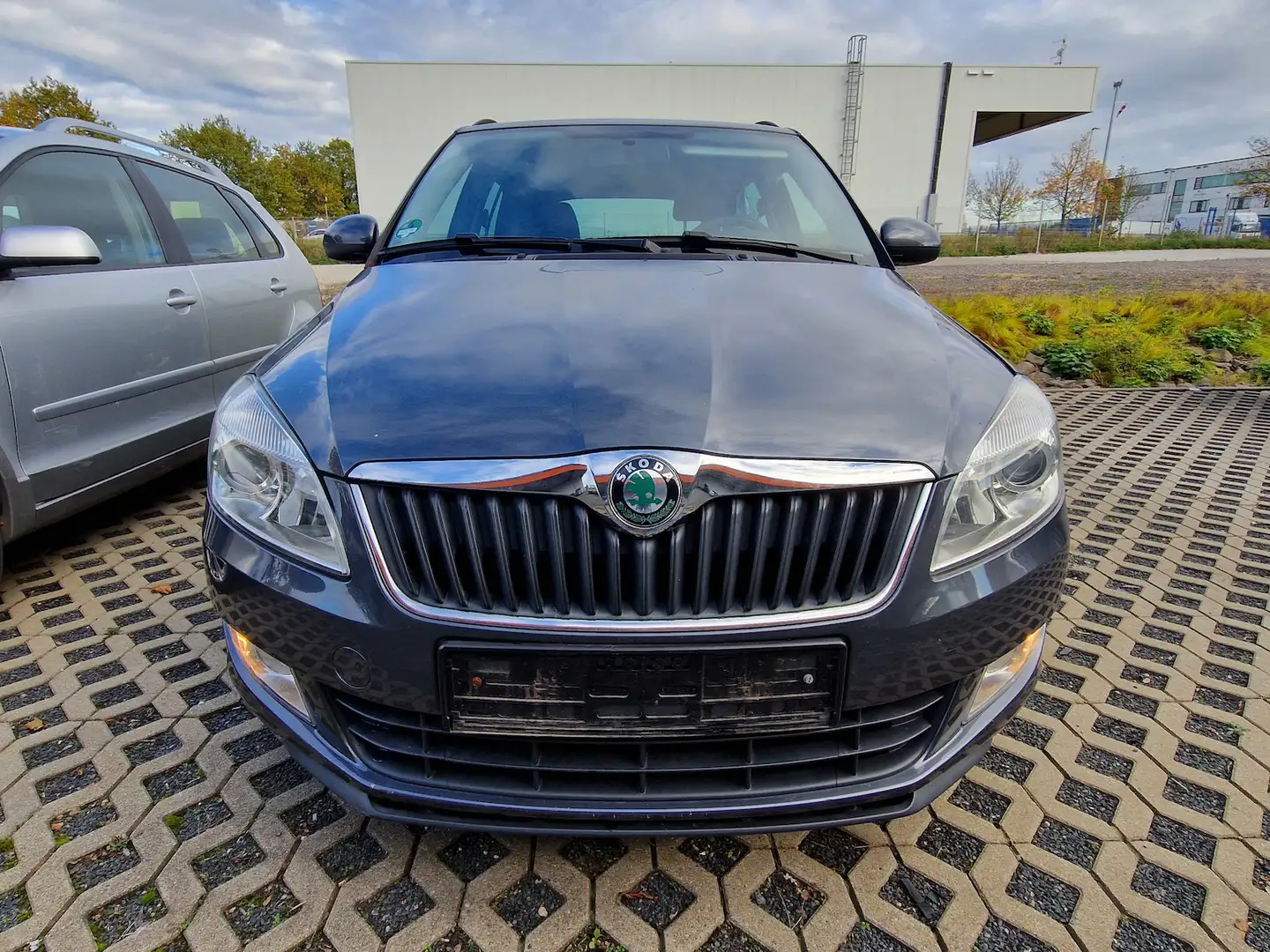 Skoda Fabia 1.2 TSI DSG Combi Family Grigio - 2