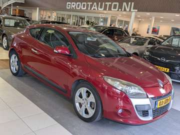 Coupé 1.6 Dynamique Airco, Cruise Control, Stuurbe