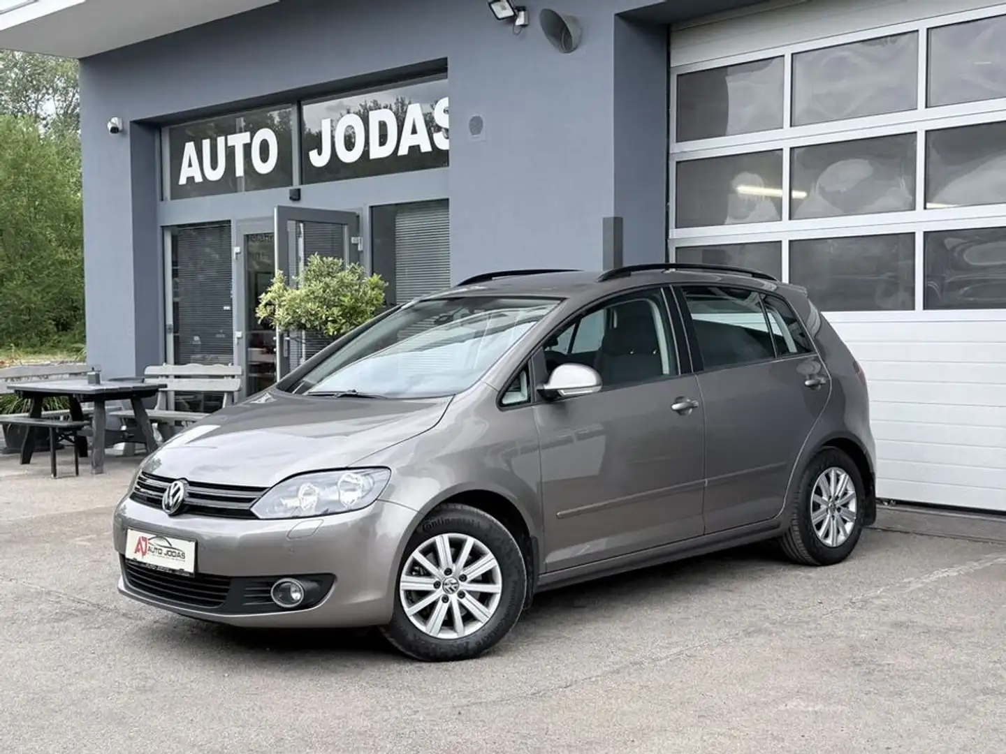 Volkswagen Golf Plus Rabbit 1.6 TDI DSG **Sitzheiz/Tempomat** Braun - 2