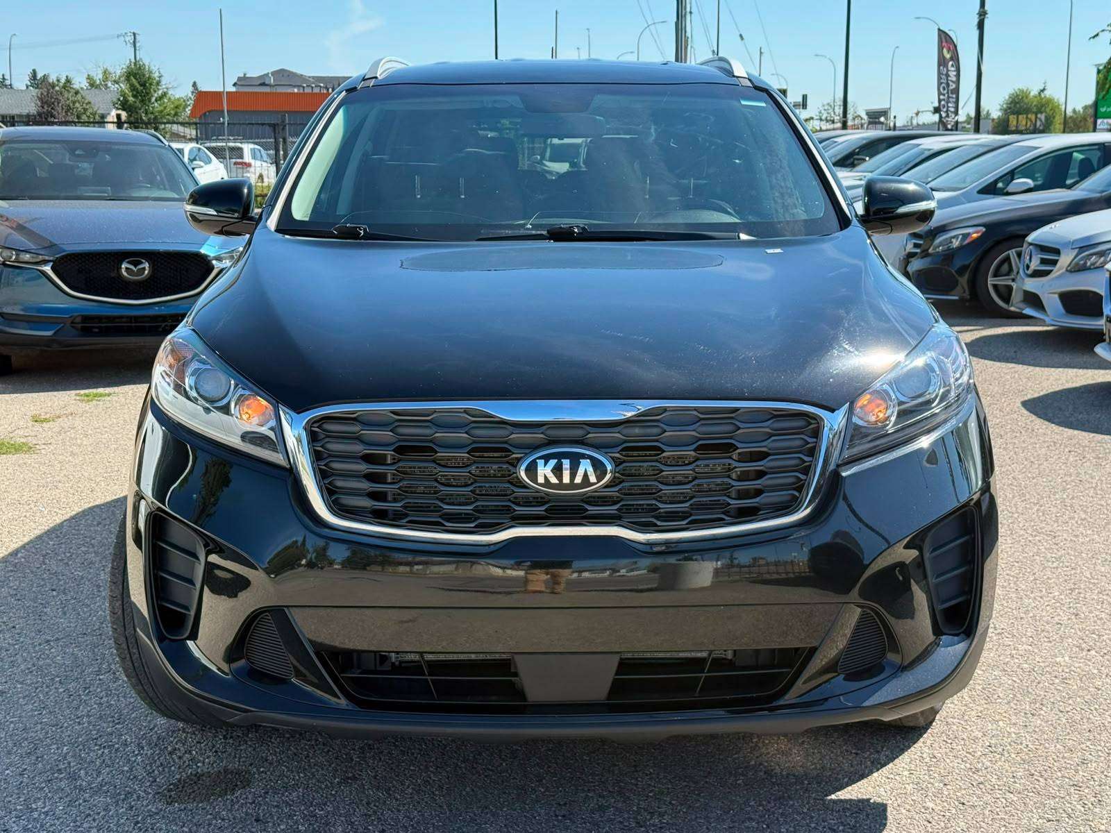 2020 Kia Sorento — view 6