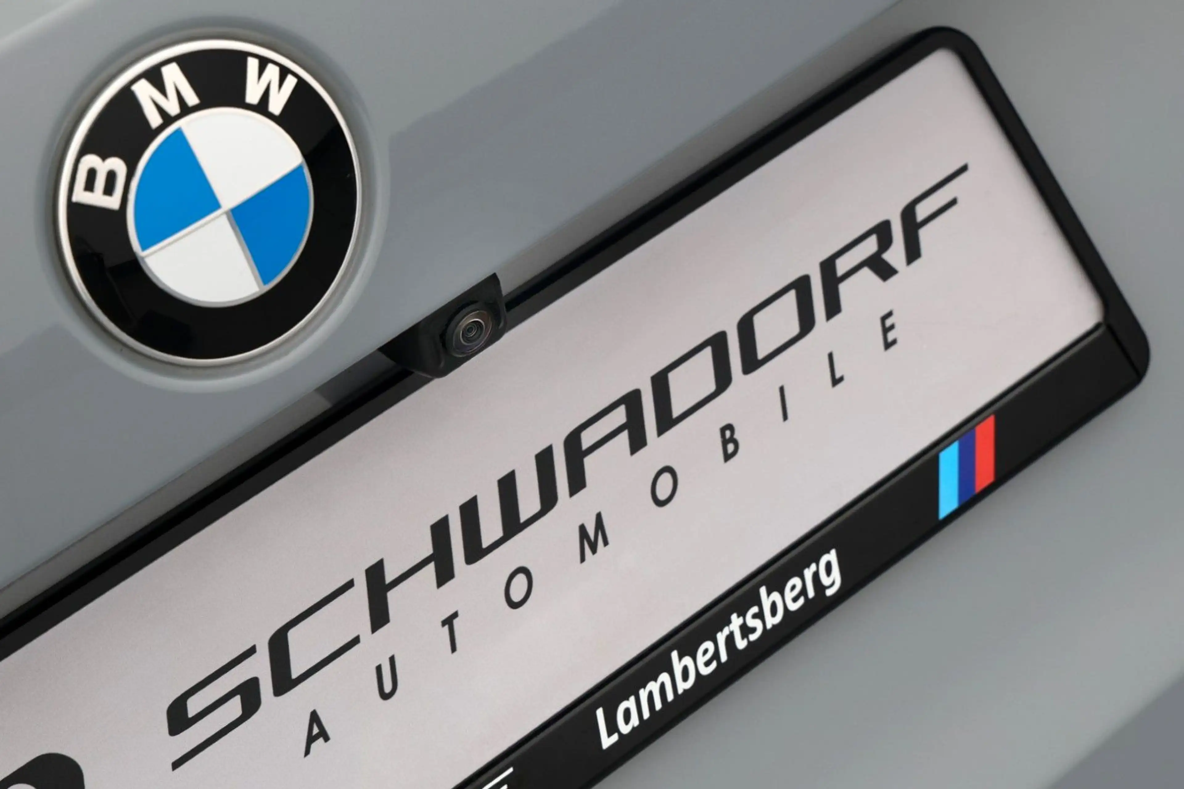 BMW 320 d Touring M Sport Shadow ACC RFK 18" — photo 12