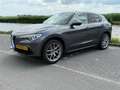 Alfa Romeo Stelvio 2.0 T AWD First Edition 280 PK 1e eig. Grau - thumbnail 2