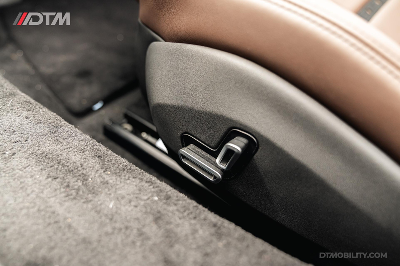 Ferrari SF90 Spider 4.0 V8 | Blu Pozzi | Daytona Seats Cioccolato | — photo 30
