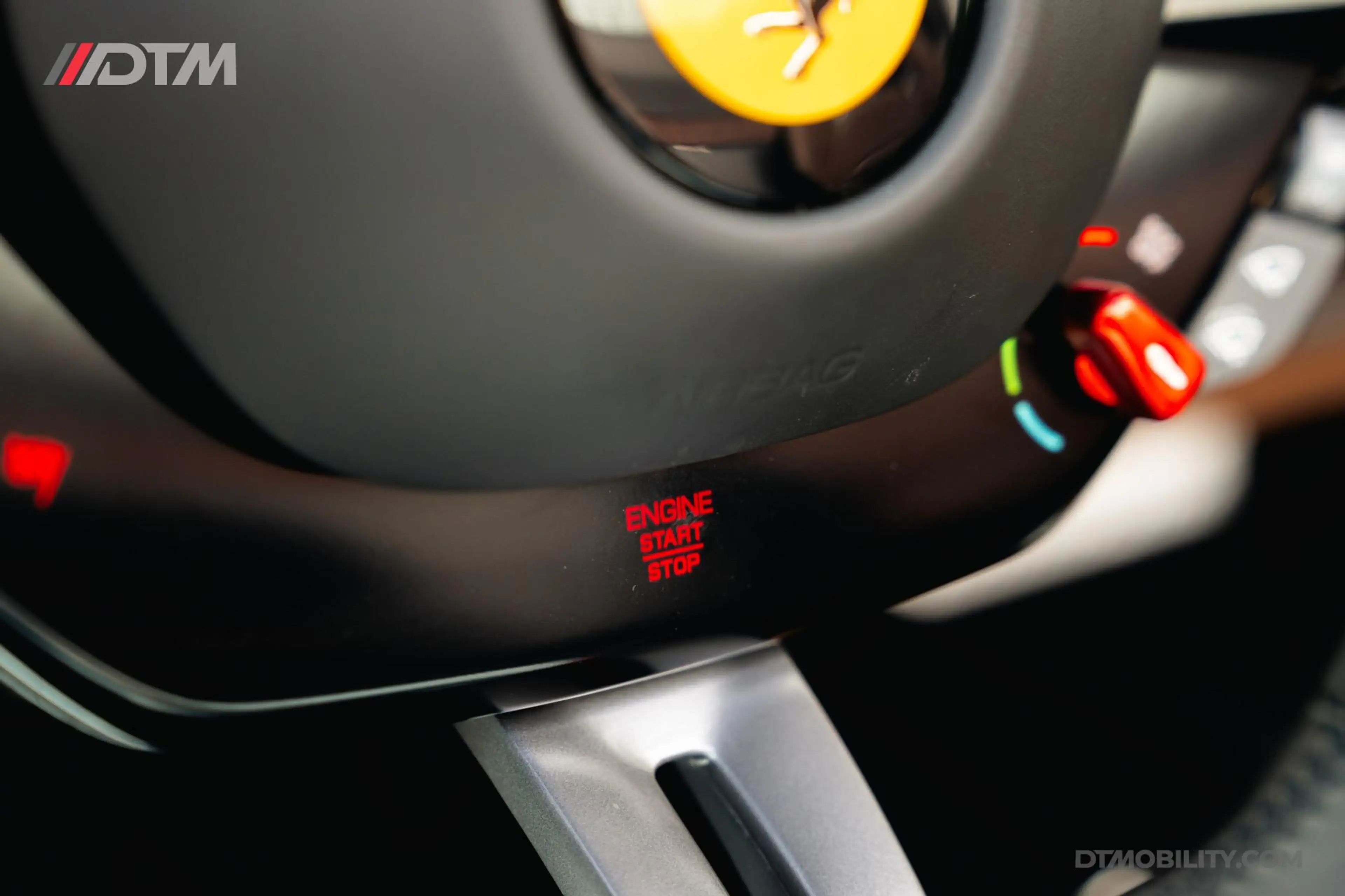 Ferrari SF90 Spider 4.0 V8 | Blu Pozzi | Daytona Seats Cioccolato | — photo 18