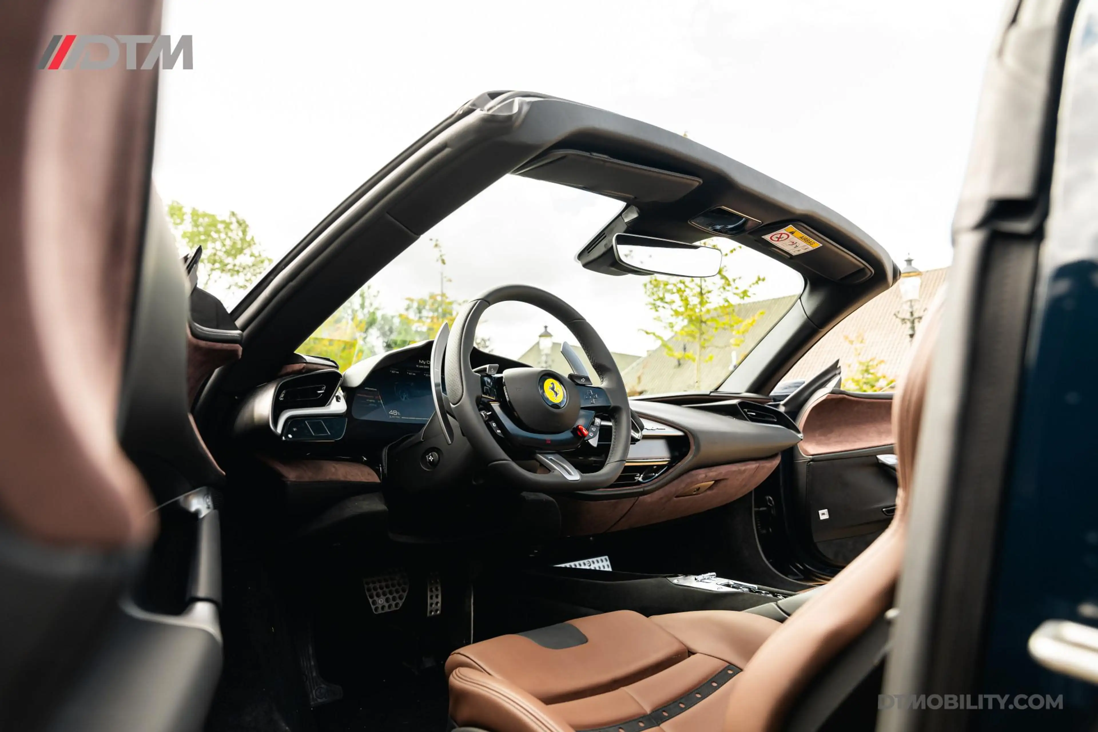 Ferrari SF90 Spider 4.0 V8 | Blu Pozzi | Daytona Seats Cioccolato | — photo 7