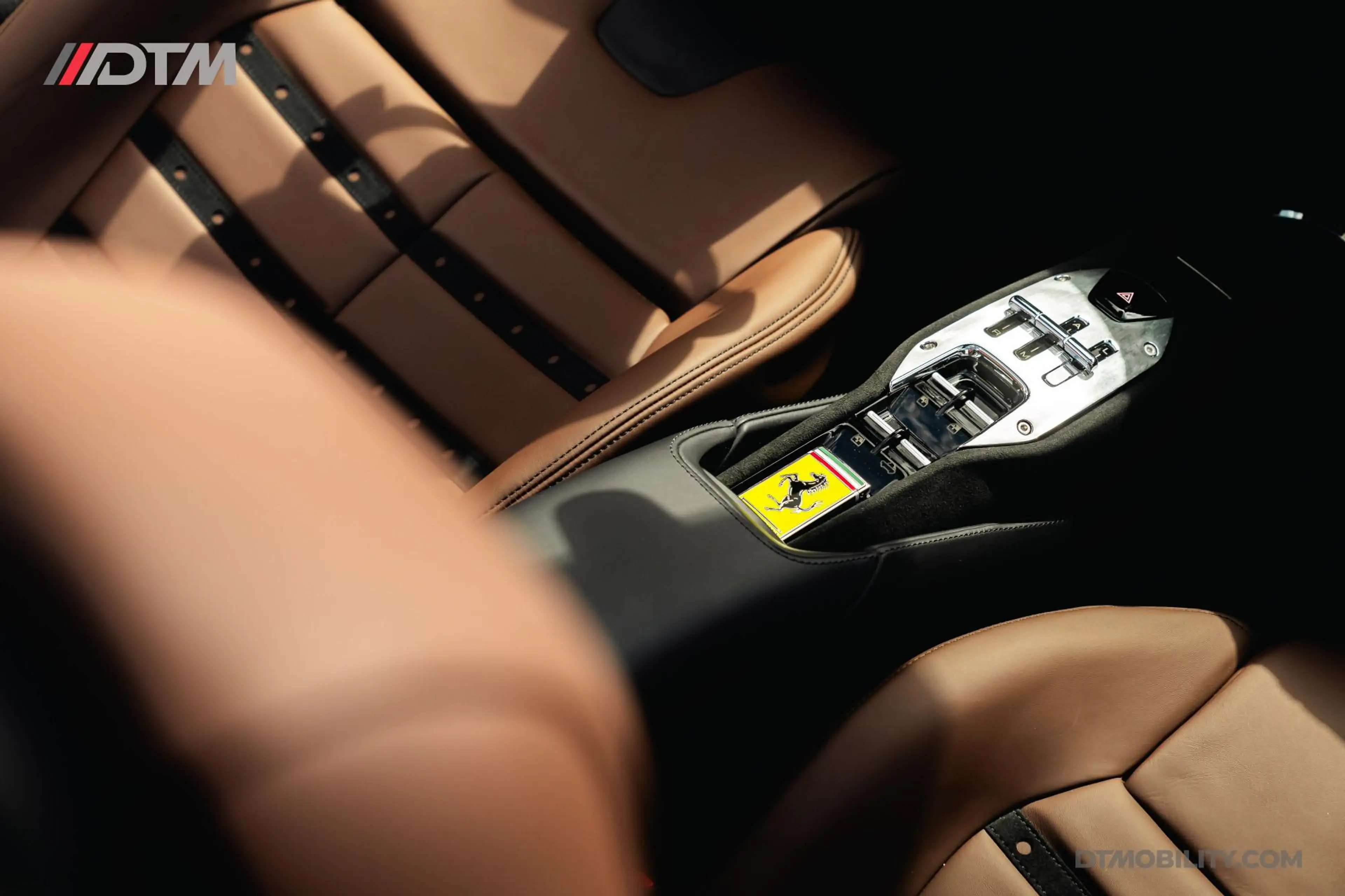 Ferrari SF90 Spider 4.0 V8 | Blu Pozzi | Daytona Seats Cioccolato | — photo 45