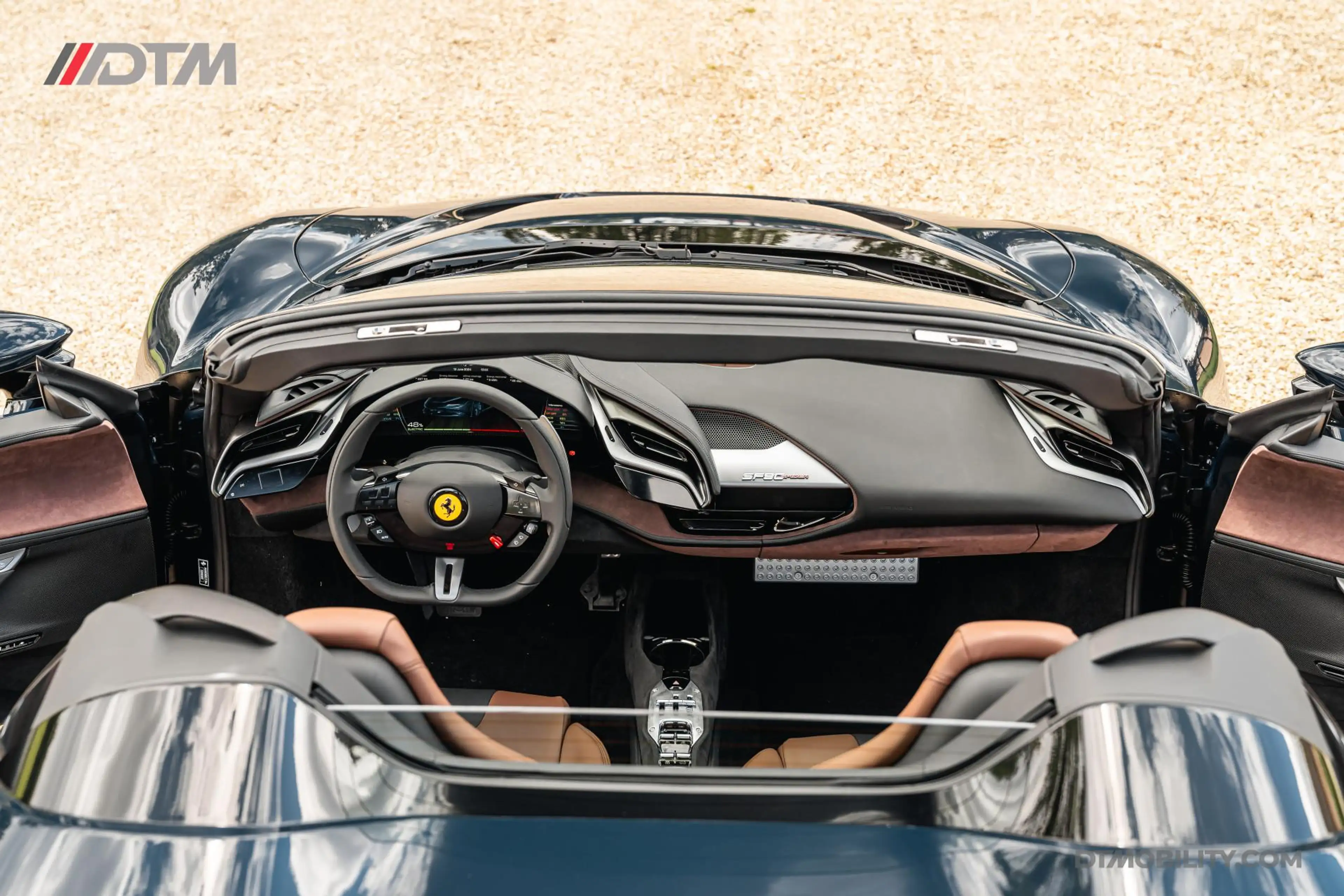 Ferrari SF90 Spider 4.0 V8 | Blu Pozzi | Daytona Seats Cioccolato | — photo 38