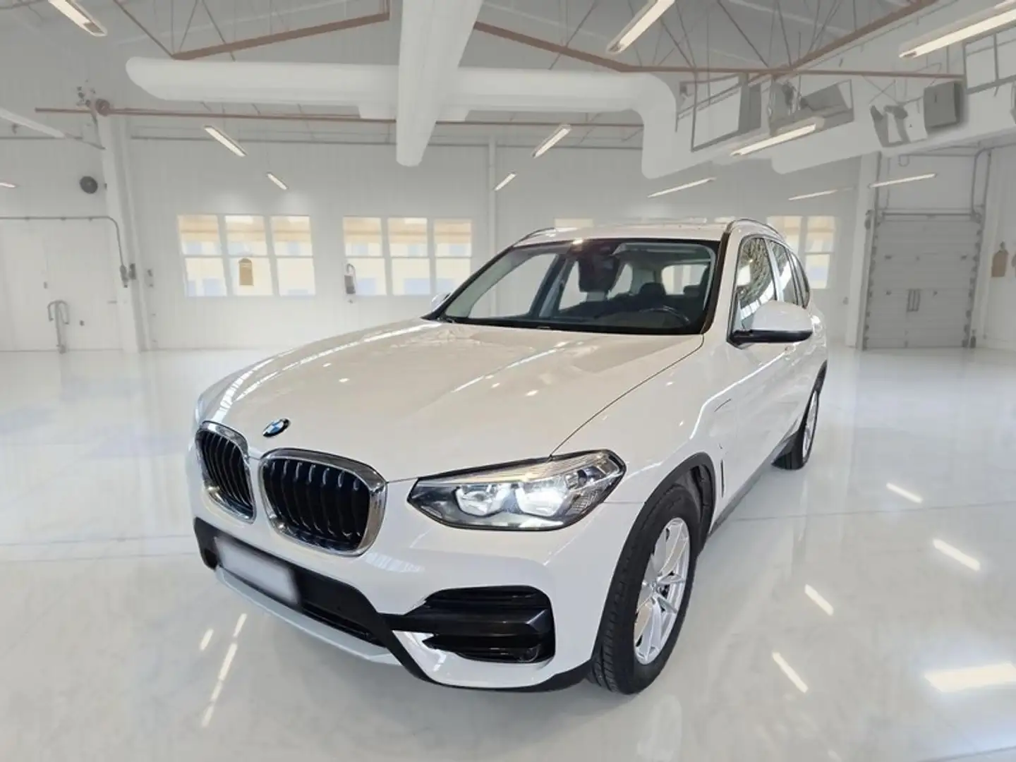 BMW X3 xDrive 30e Business Advantage Autom. - 1