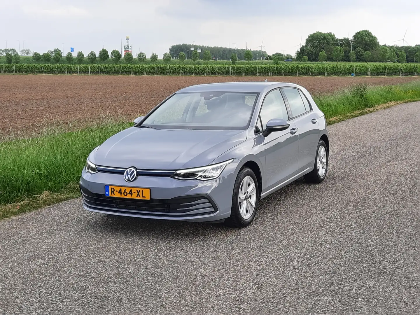 Volkswagen Golf 1.5 eTSI Business Nieuwstaat | Automaat | Car Play Gris - 2