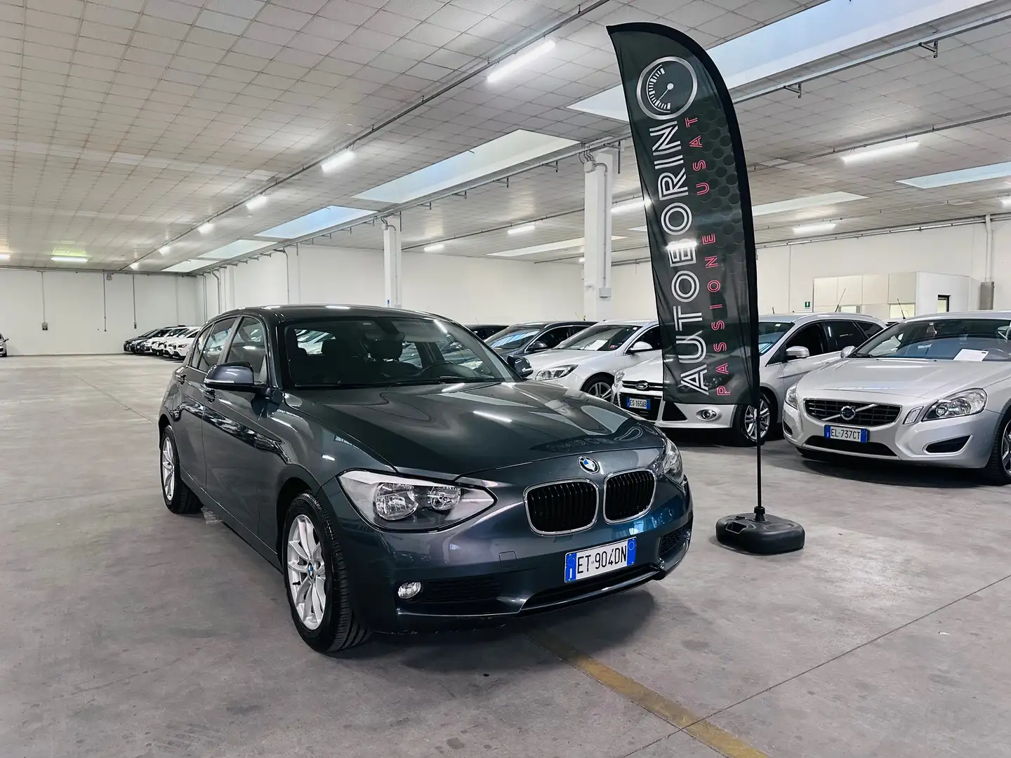 BMW 116 Serie 1 F/20-21 2013 116d 5p Sport Grijs - 1