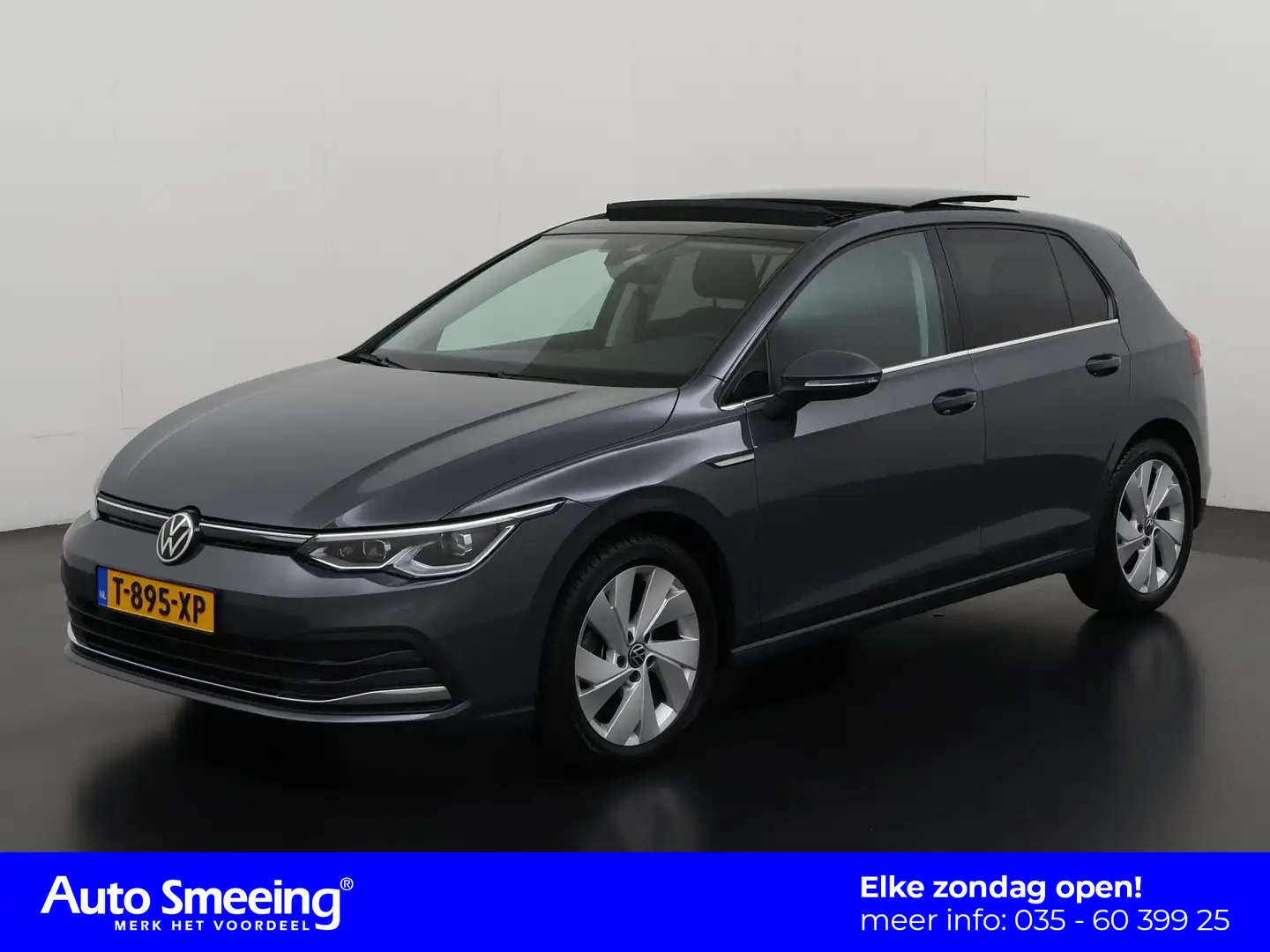 Volkswagen Golf 1.5 TSI Style | Panoramadak | Active Info Display Grijs - 1