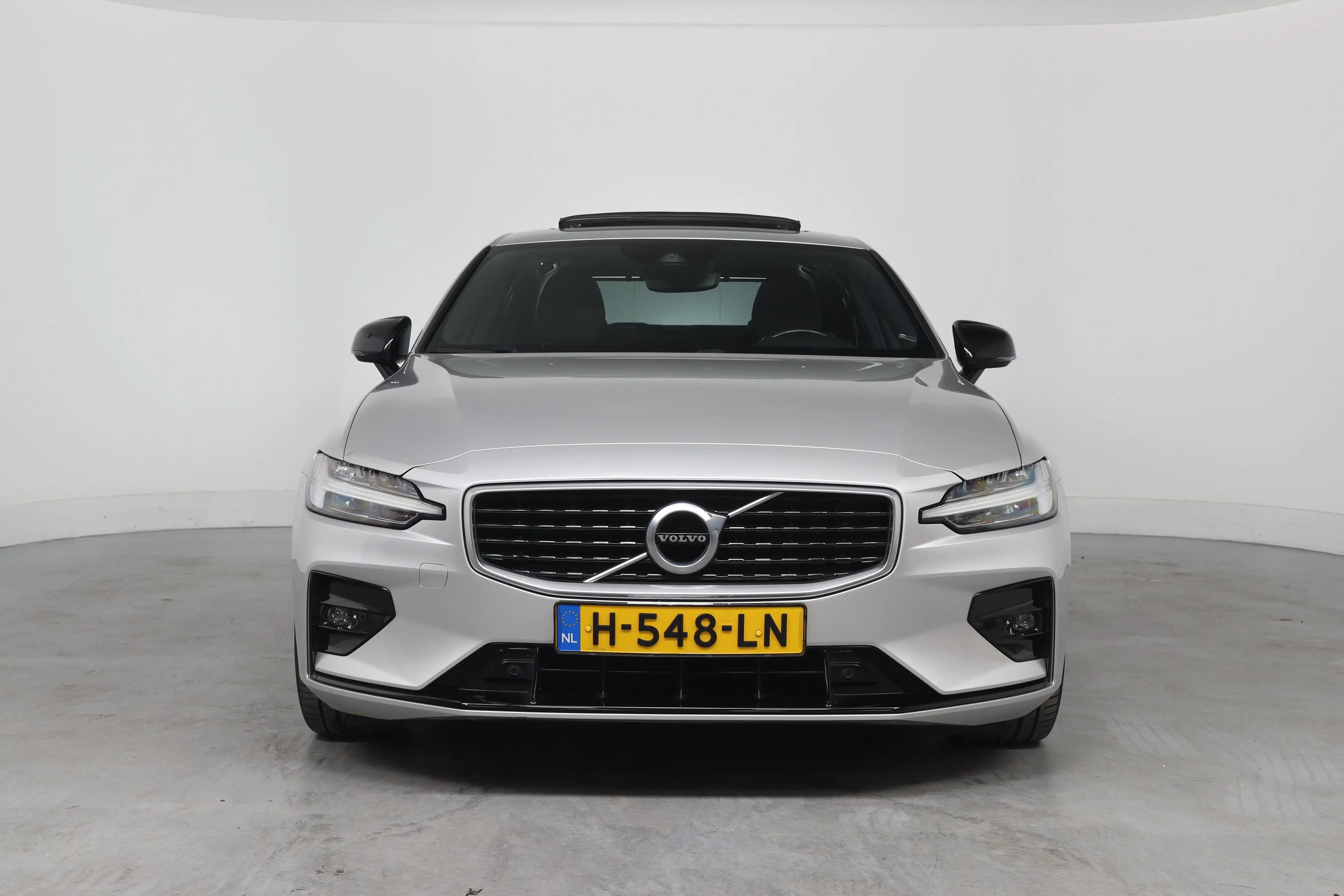 Volvo S60 2.0 T4 R-Design | Achteruitrijcamera | Elektrisch — photo 12