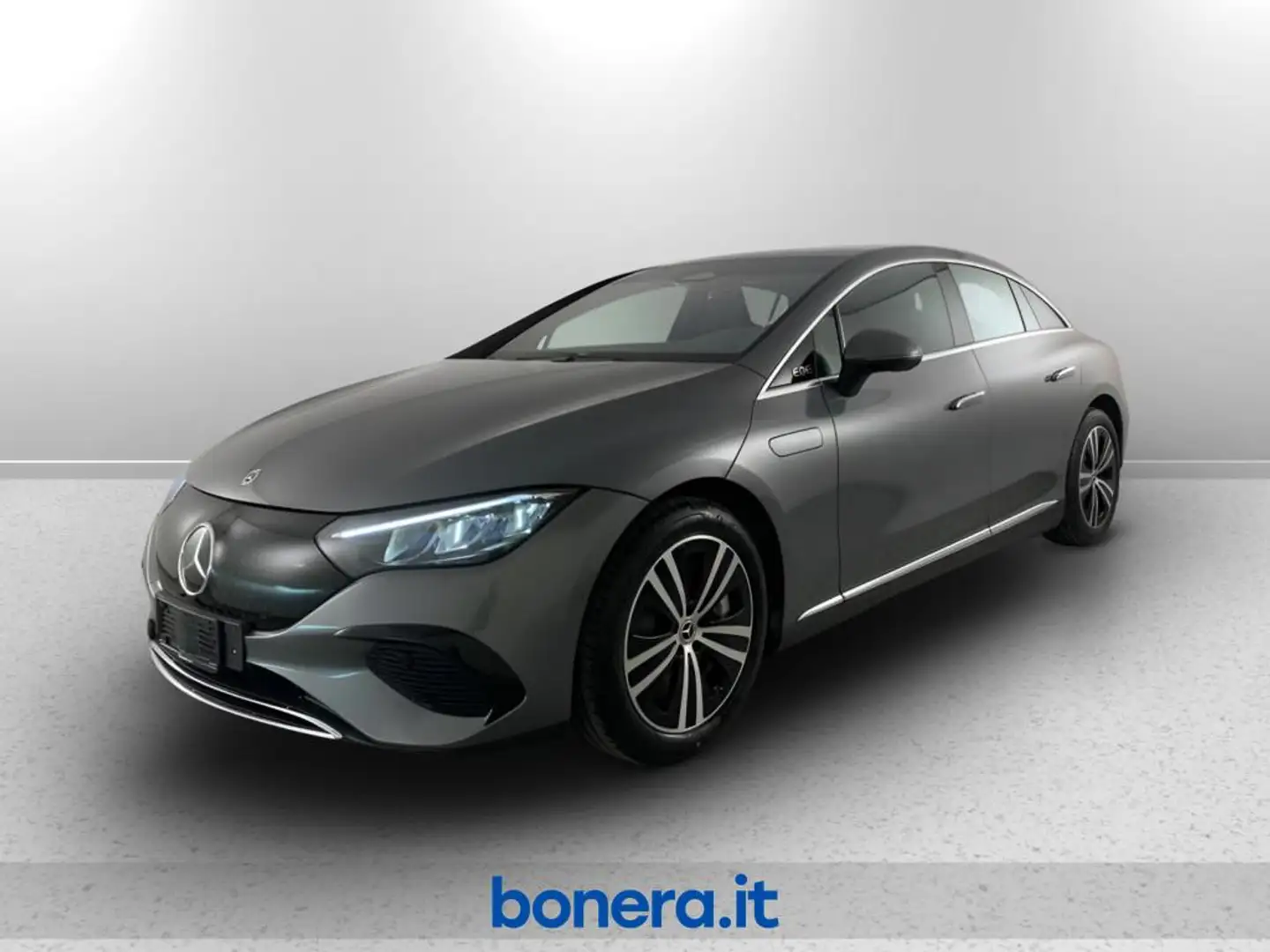 Mercedes-Benz EQE 300 Advanced Plus Grey - 1