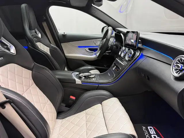 Mercedes-Benz C 63 Amg view 11