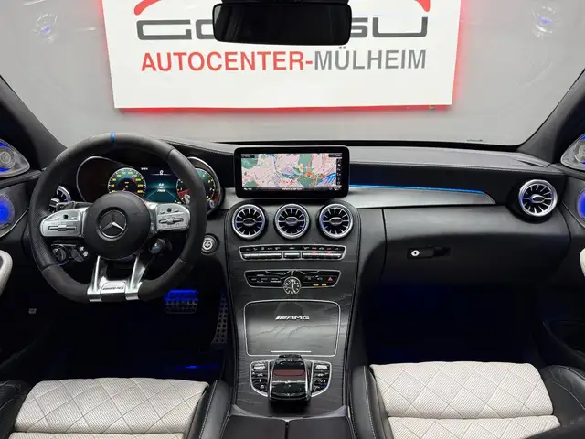 Mercedes-Benz C-Class view 18
