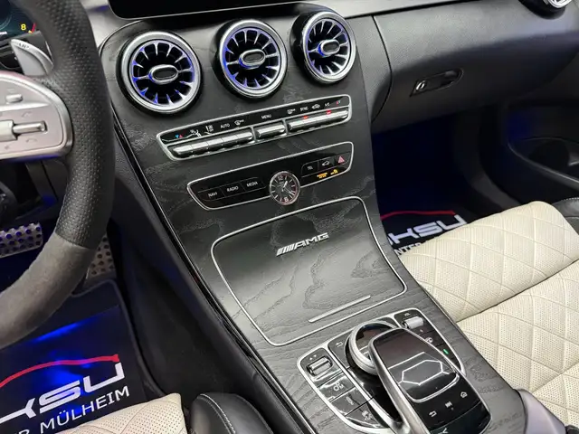 Mercedes-Benz C-Class view 20