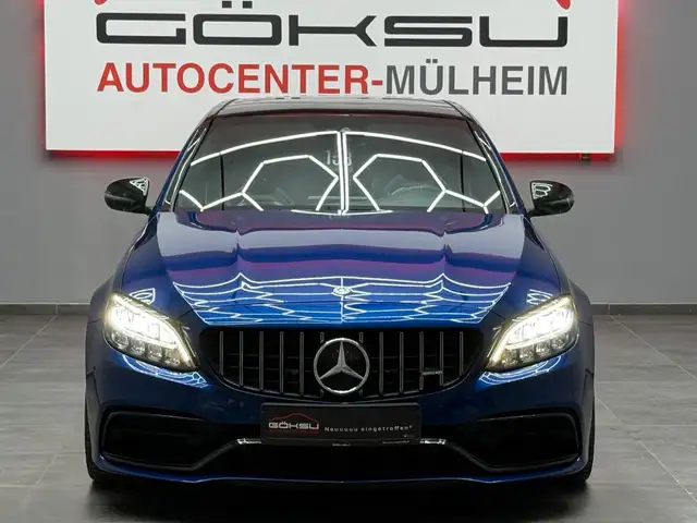 Mercedes-Benz C 63 Amg view 6