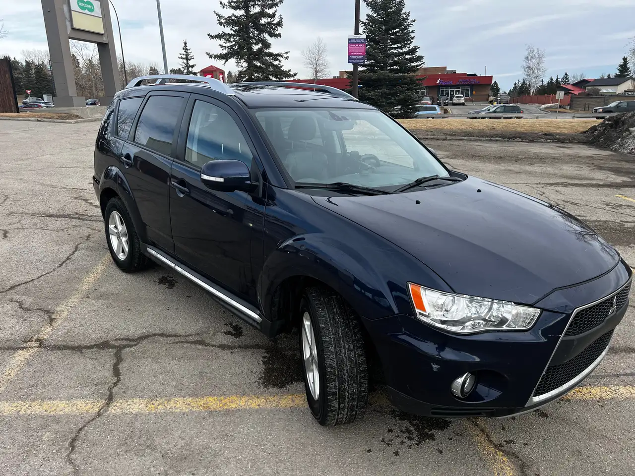 Mitsubishi Outlander снимка Mitsubishi Outlander