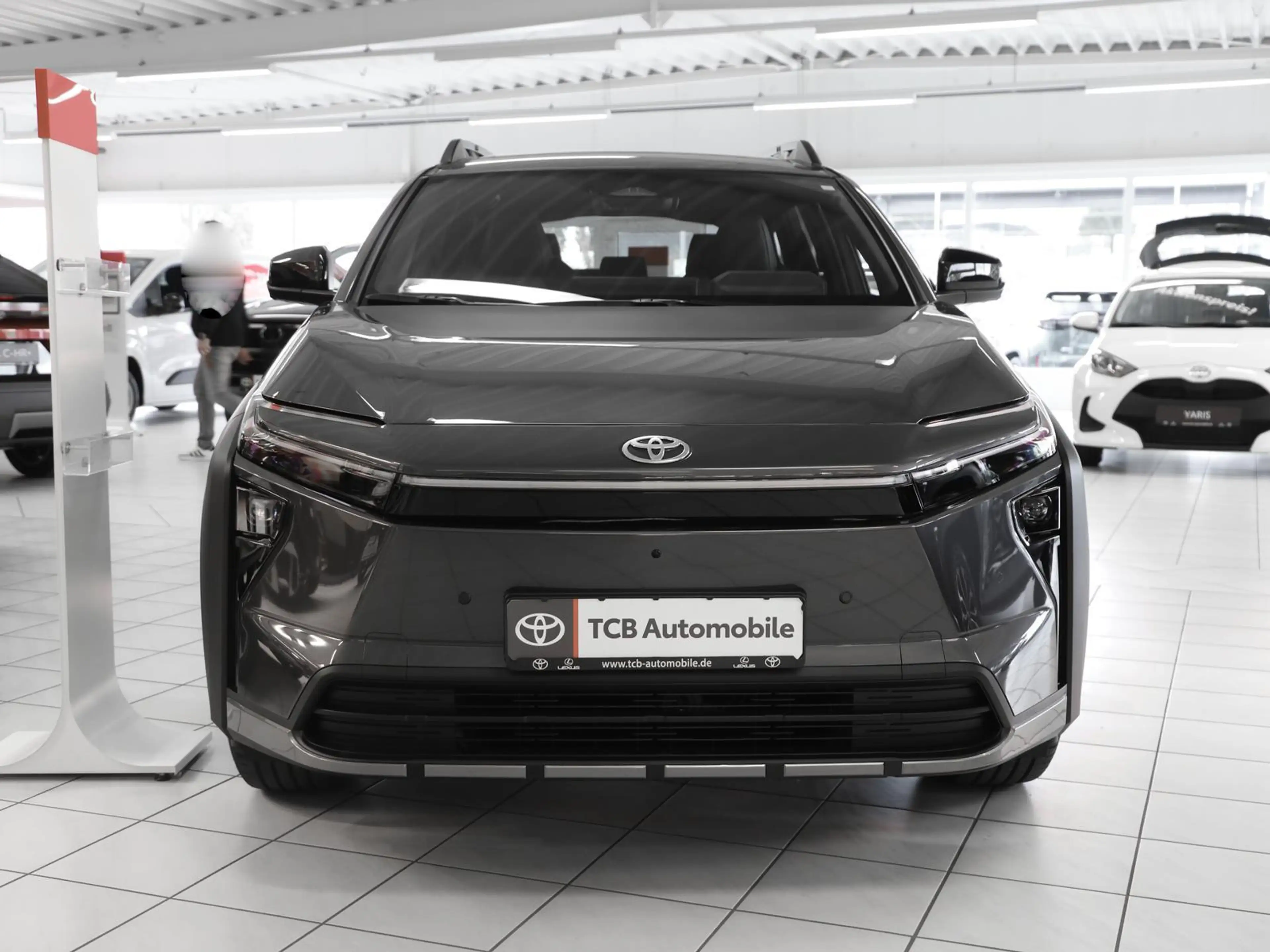Toyota bZ4X Touring FWD Teamplayer SHZ PDC KAMERA KLIMA — photo 5