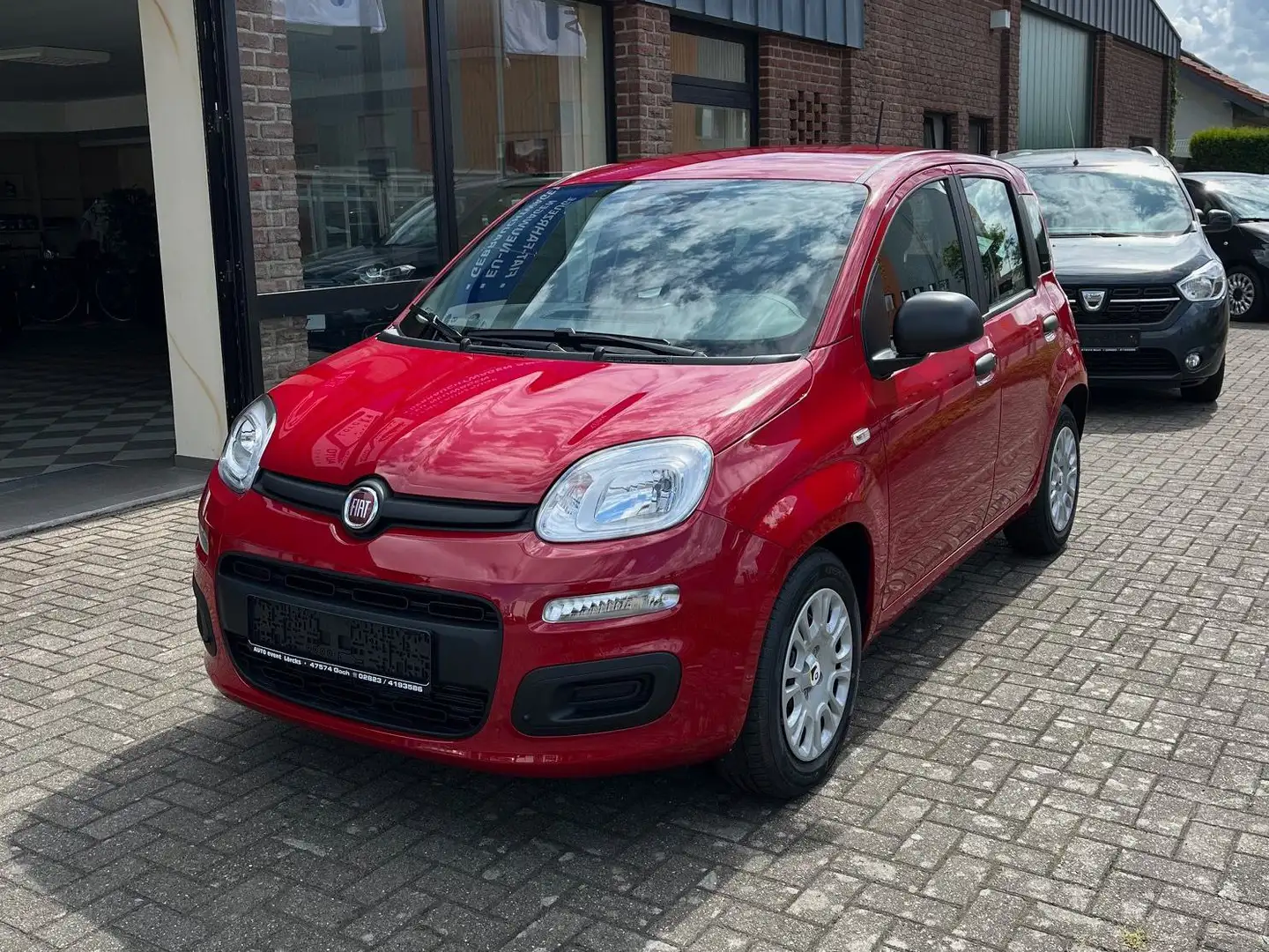 Fiat Panda 1.0 GSE Hybrid, Tageszulassung Rot - 1
