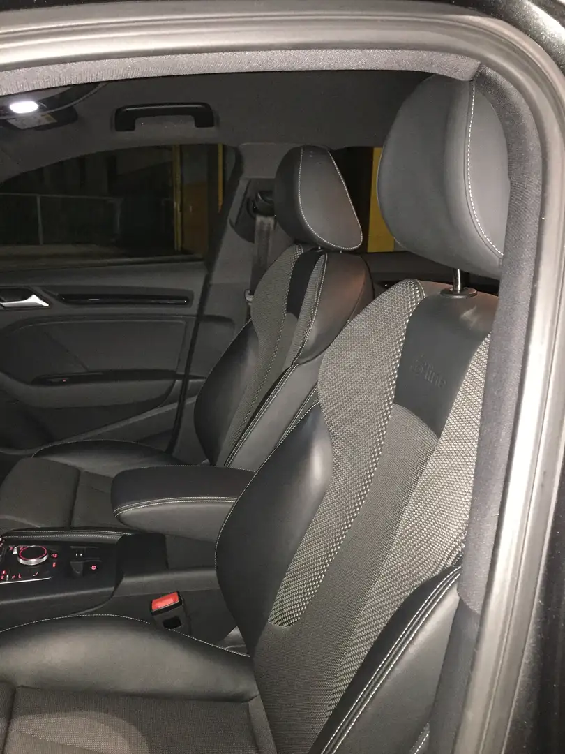 Audi A3 Sportback 2.0 tdi Sport 150cv s-tronic - 2