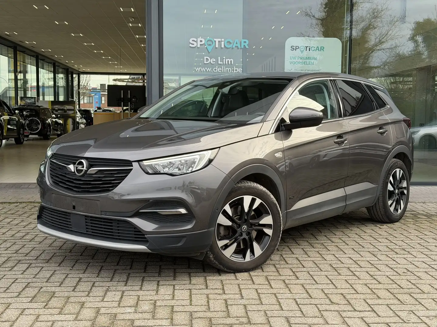 Opel Grandland X Elegance 1.6T Plug-In Hybride 224pk *Navi*Camera* Gris - 1