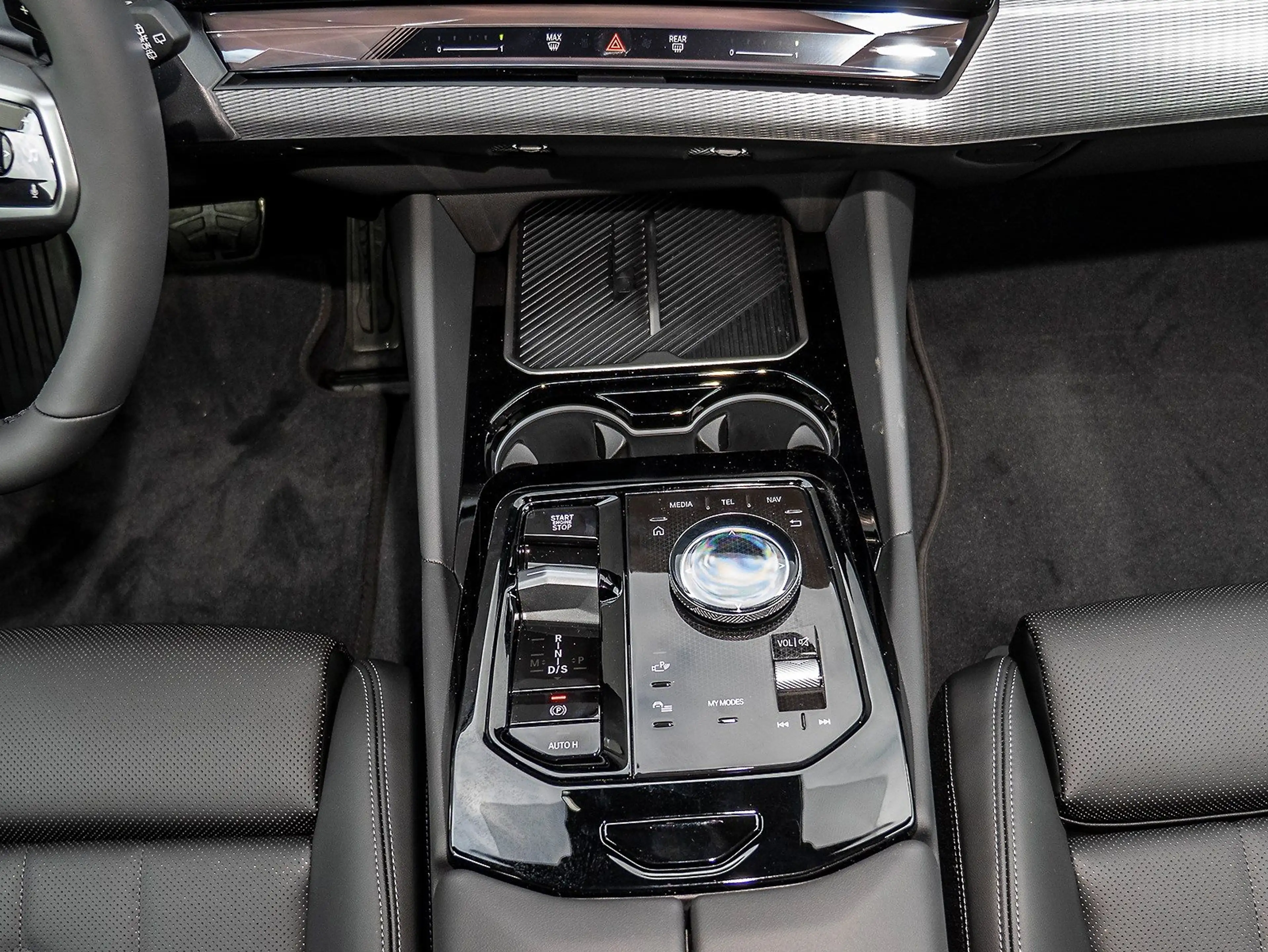 BMW 550 e xDrive HERBSTKNALLER 19.780 EUR sparen! — photo 8