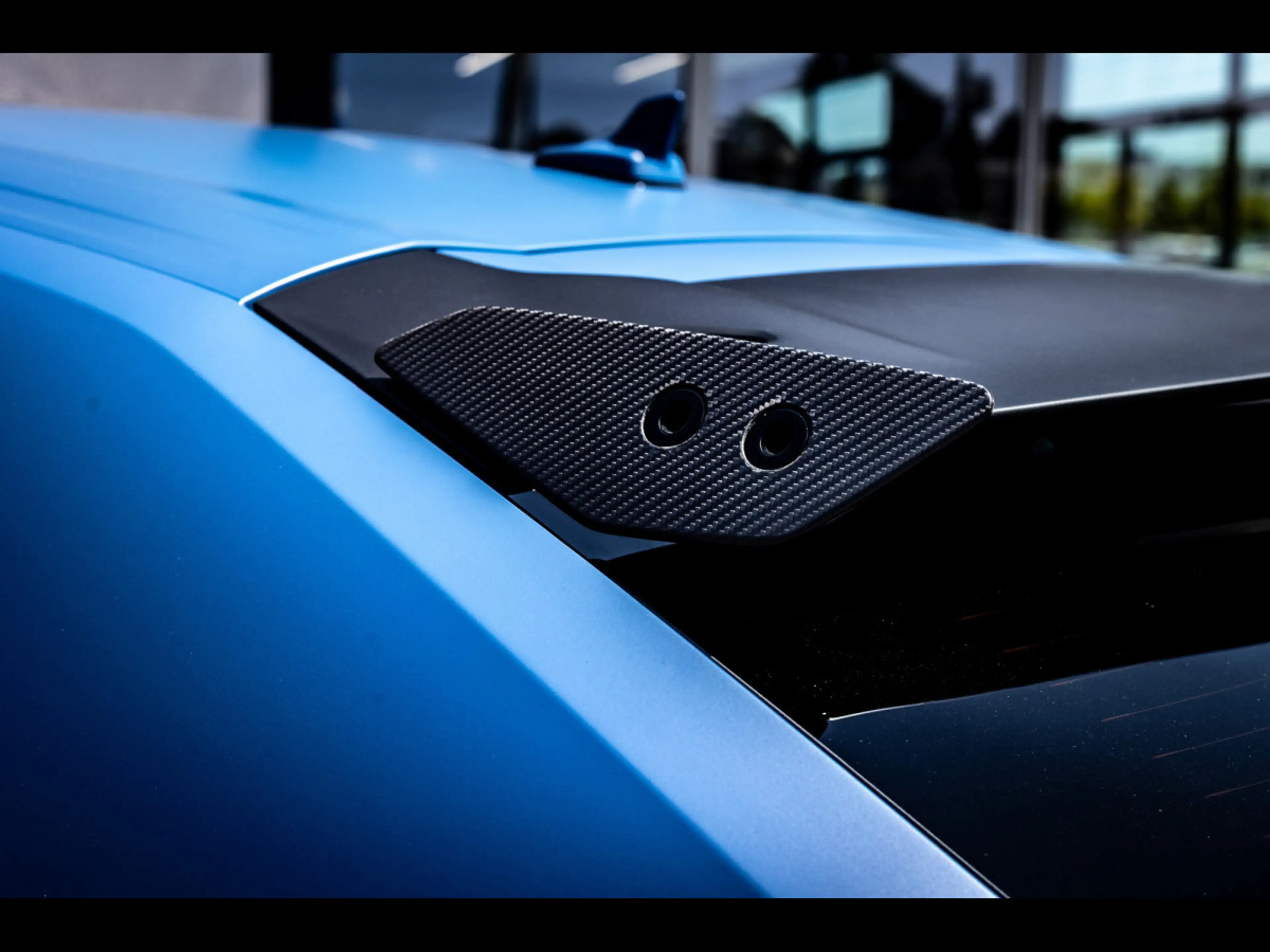 Lamborghini Urus PERFORMANTE 666 CH°BLU GRIFO MATT°AKRA°5yr SERVICE — photo 8