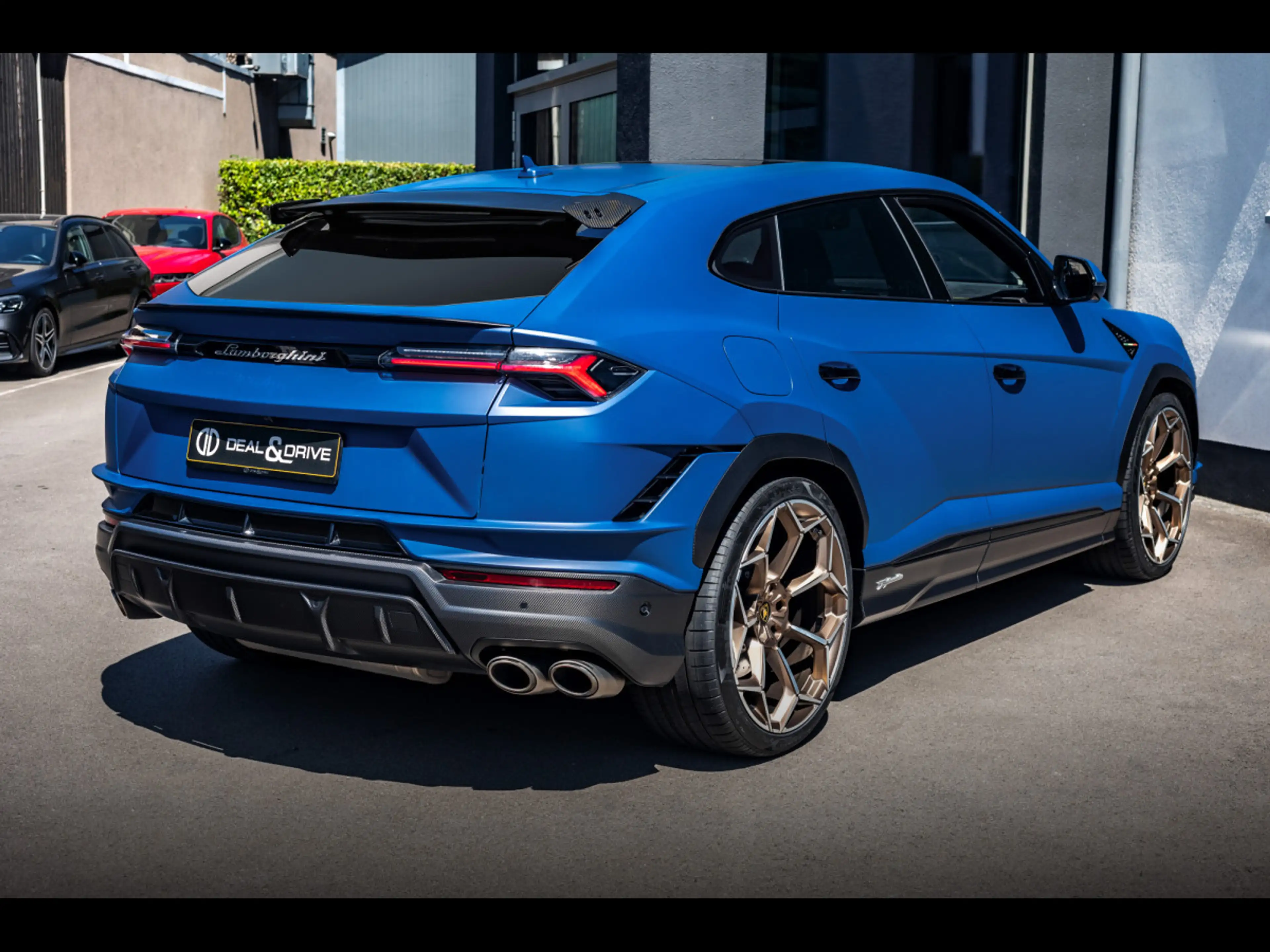 Lamborghini Urus PERFORMANTE 666 CH°BLU GRIFO MATT°AKRA°5yr SERVICE — photo 7