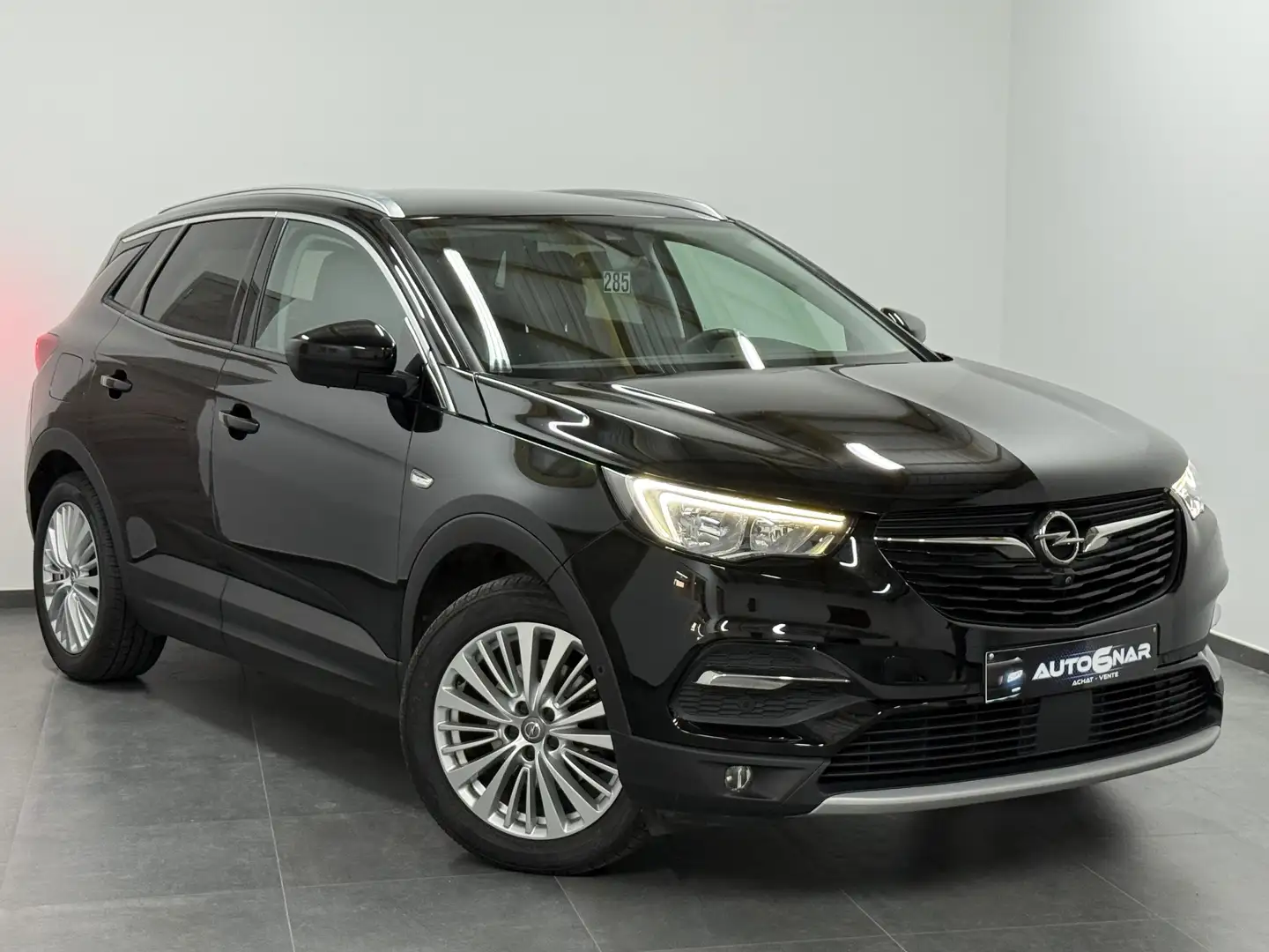 Opel Grandland X 1.5 TD Euro6d - Navi - CarPlay - Camera - Carnet Noir - 1
