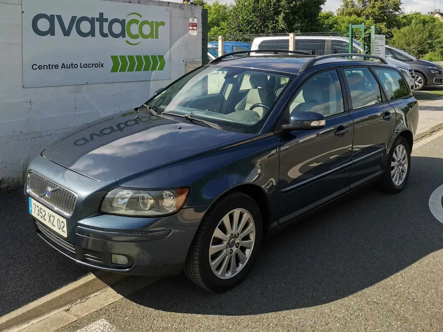 Volvo V50 V50 1.6L- 100 Kinetic Bleu - 1
