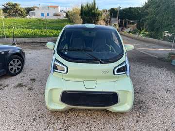 Quadriciclo elettrico