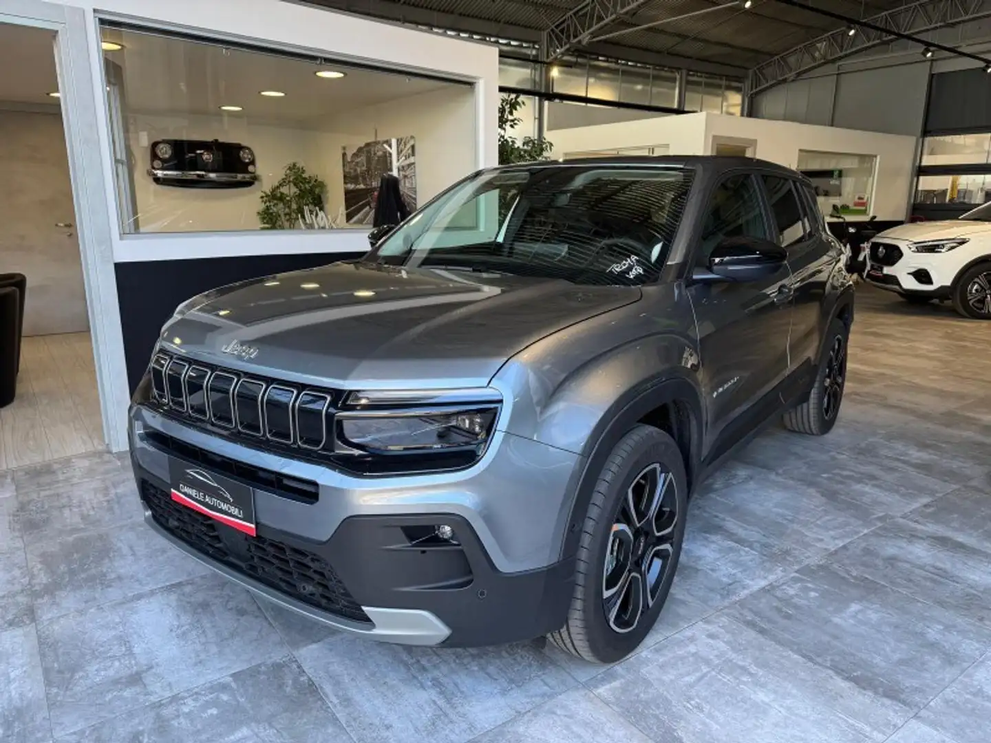 Jeep Avenger Avenger 1.2 Turbo 100 CV Summit Grey - 1