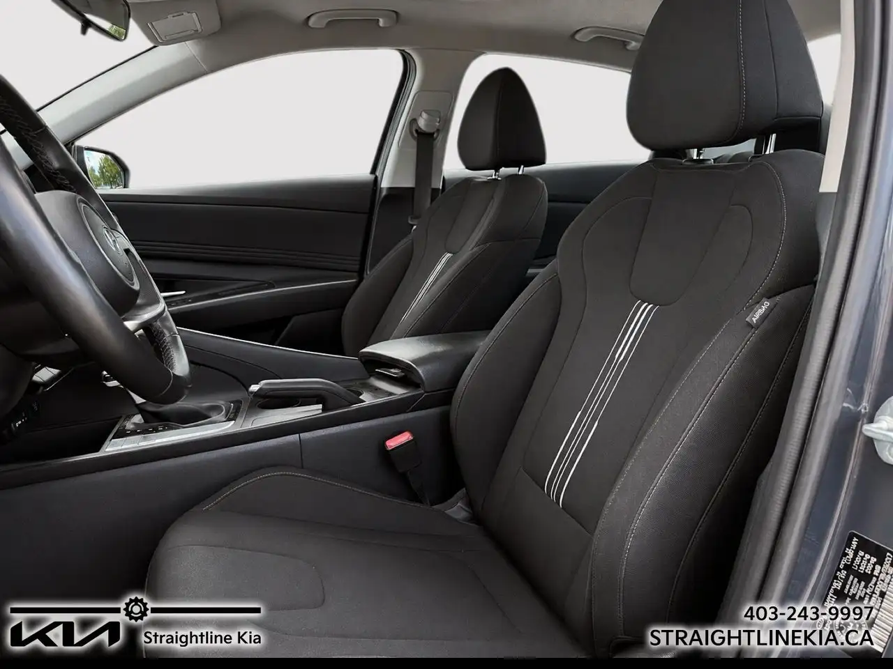 Hyundai ELANTRA fotografie Hyundai ELANTRA