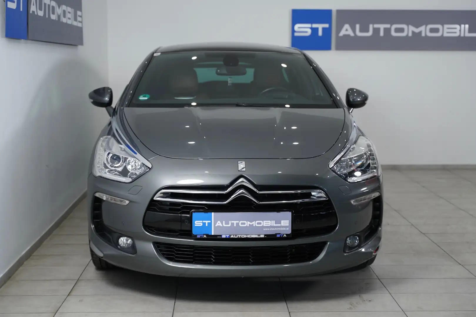 Citroen DS5 SportChic // PANORAMADACH // NAVI // Grau - 2