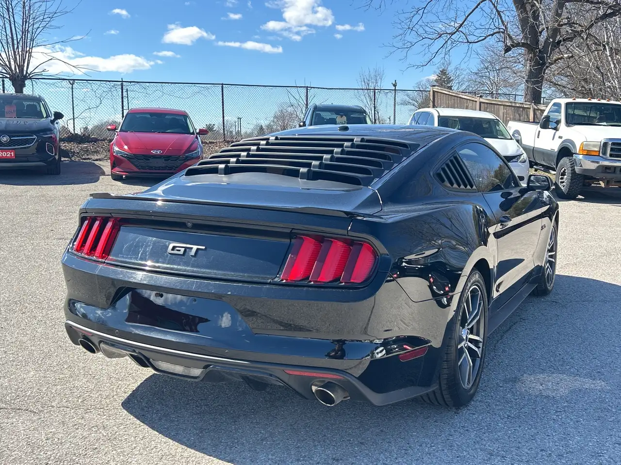 Ford Mustang снимка Ford Mustang