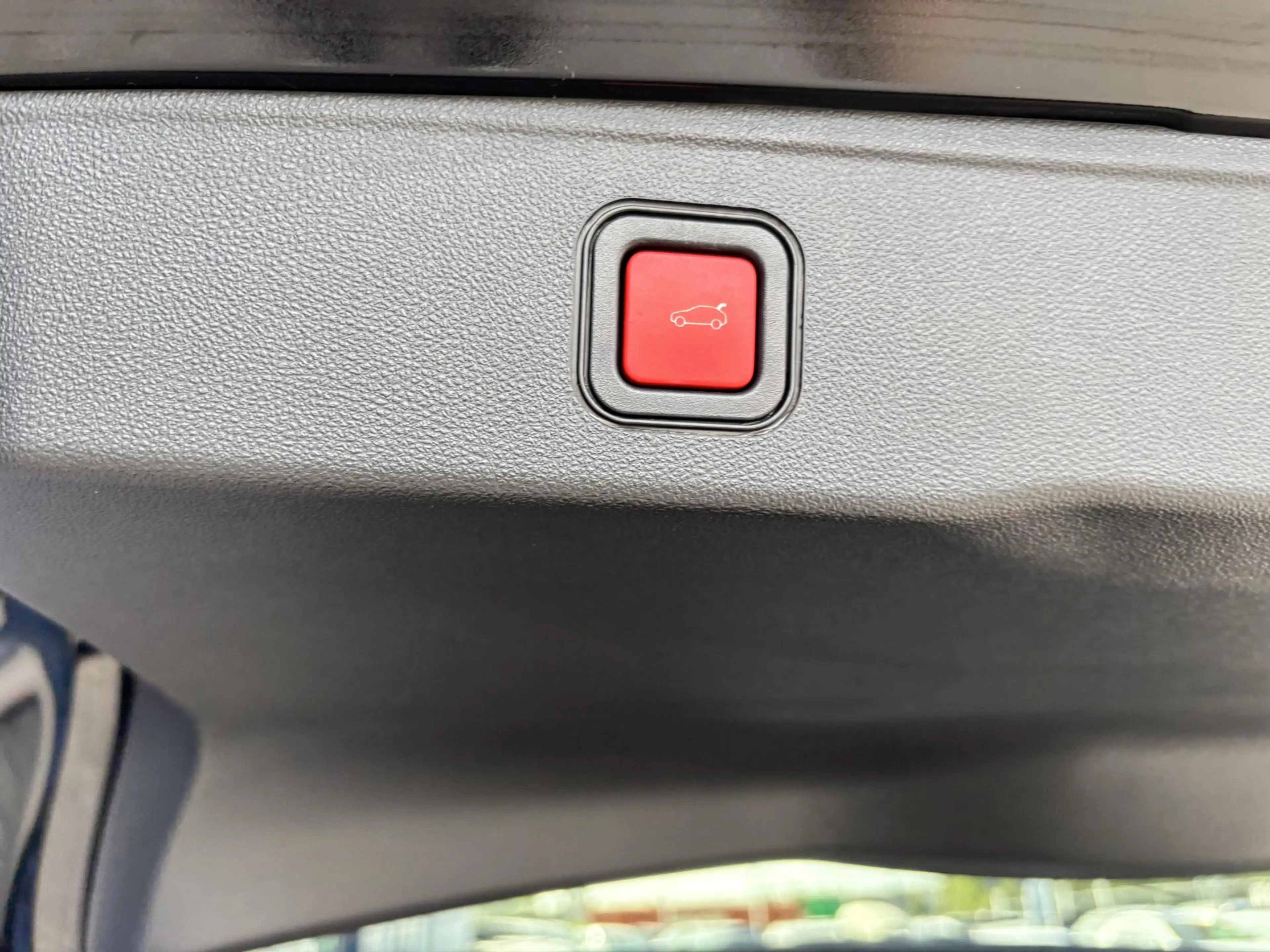 Jeep Avenger Summit 54 kWh | Stoelverwarming | Parkeercamera | — photo 11