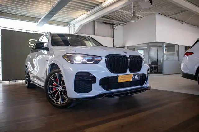 BMW X5 X5 view 2
