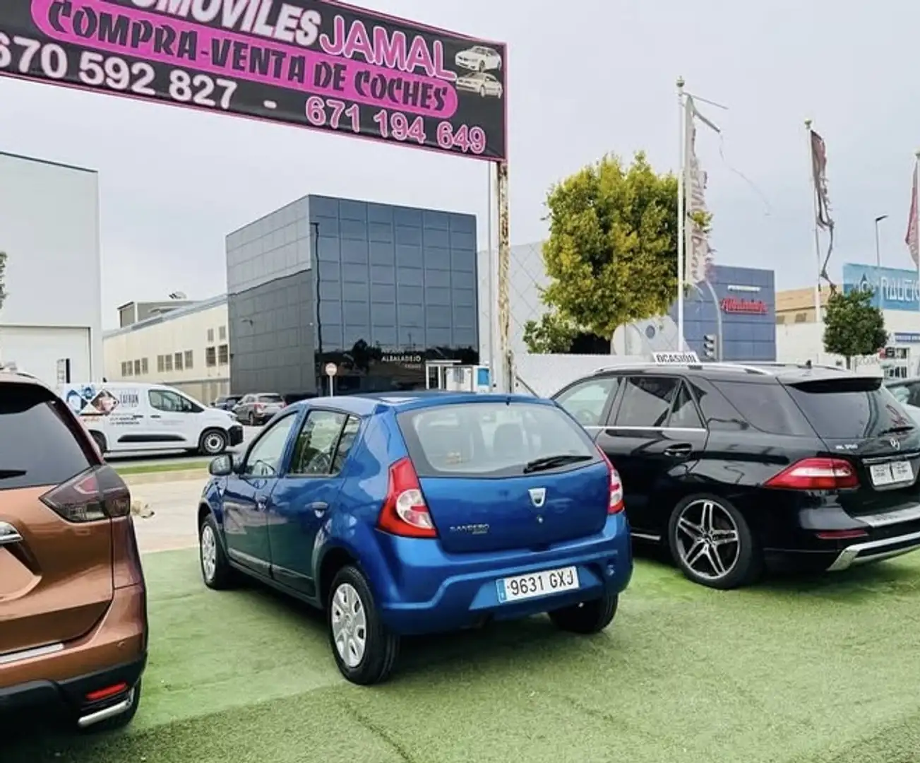 Dacia Sandero 1.2 Ambiance Bleu - 2