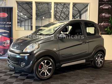 Highland HANDGAS Mopedauto AIRBAG 45 KM