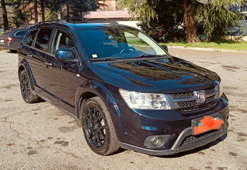 Fiat Freemont 2012 из Европы — купить под ключ