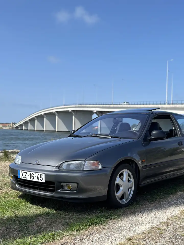 Honda Civic 1.6 VTi, foto 2