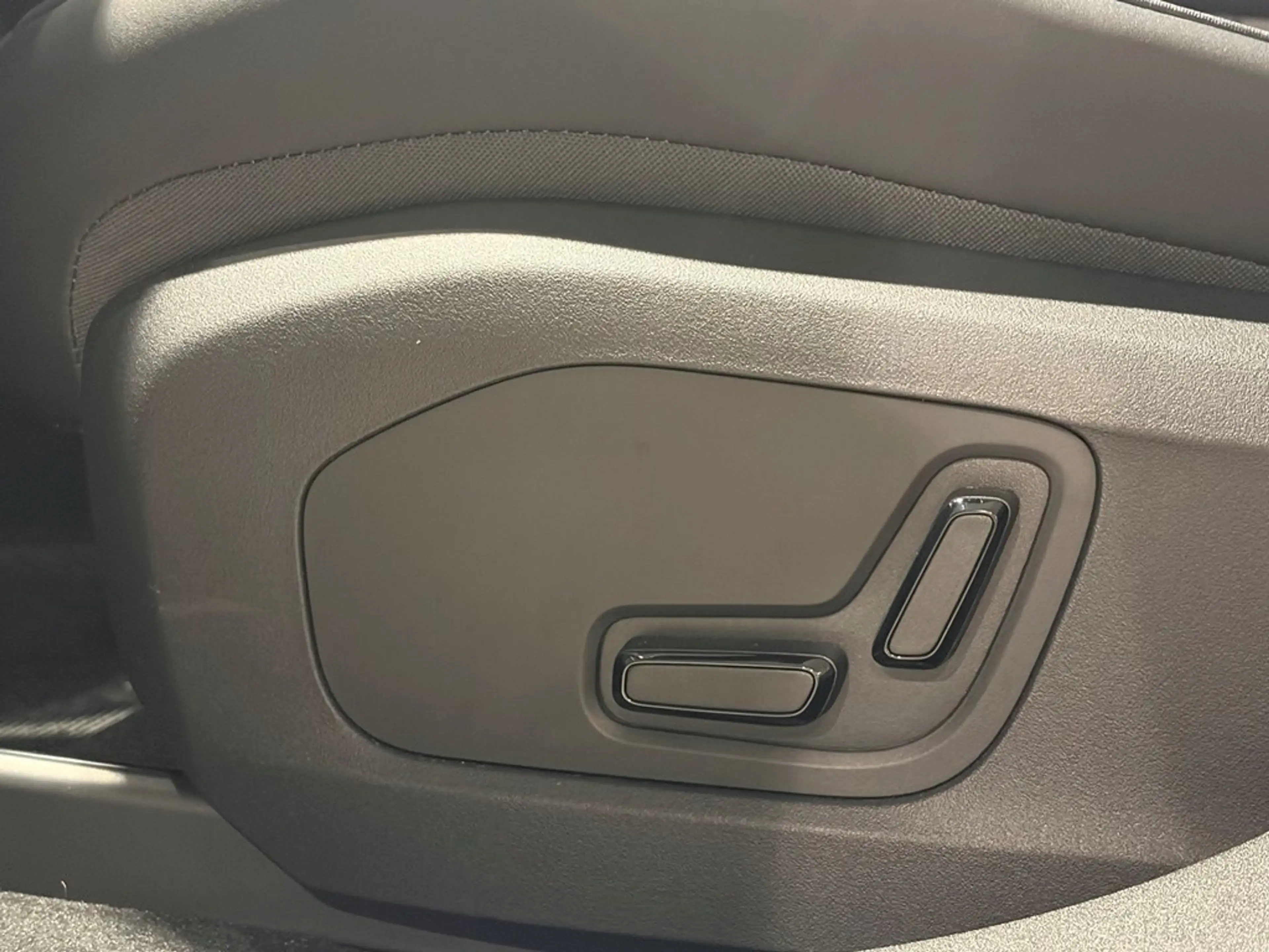 Polestar 4 Long Range — photo 6