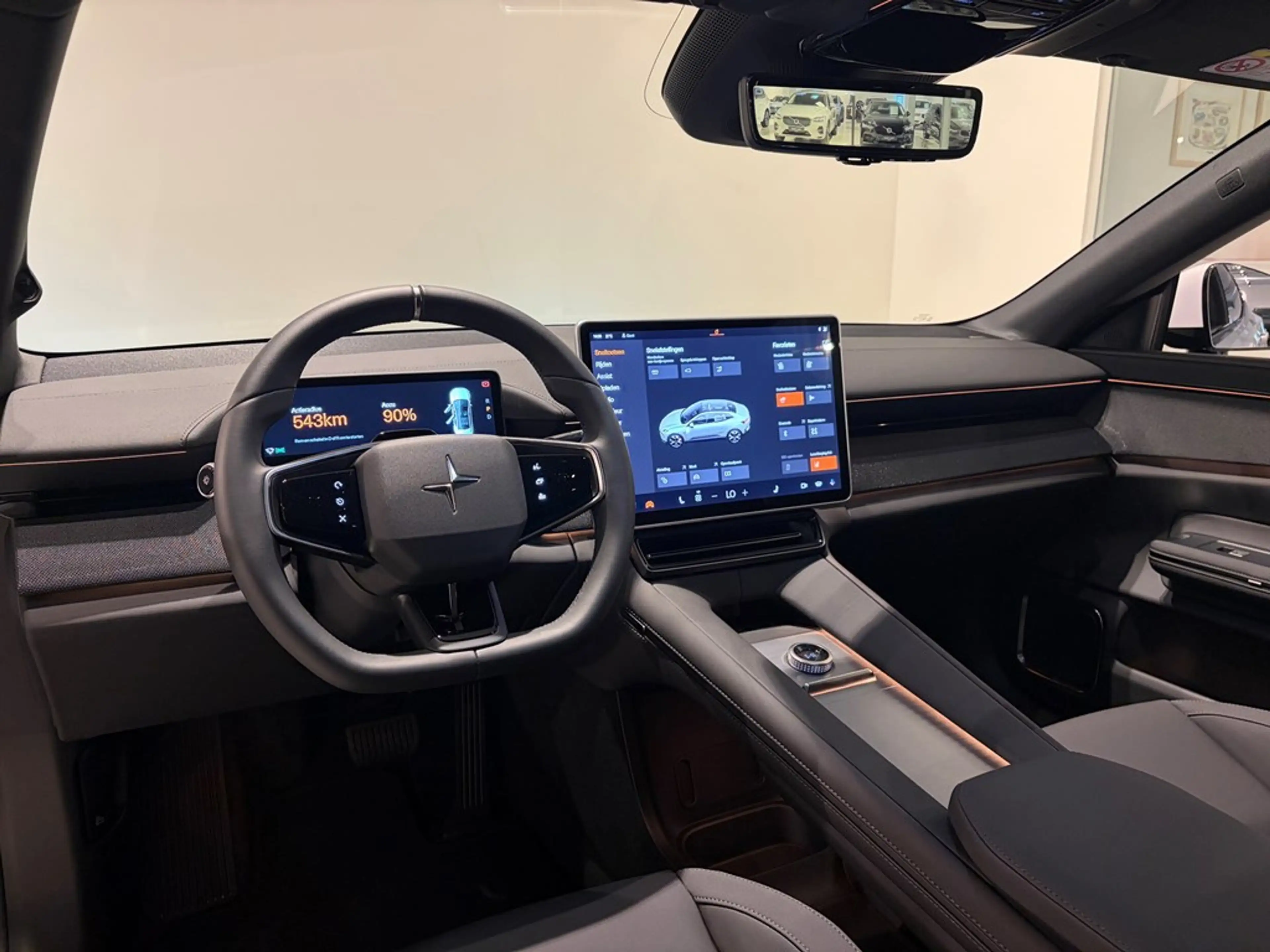 Polestar 4 Long Range — photo 4