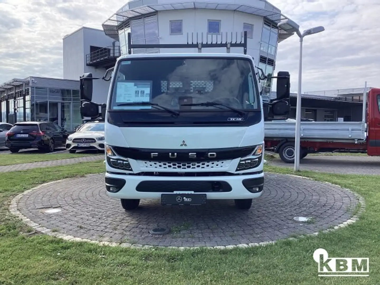 Fuso Canter - 2