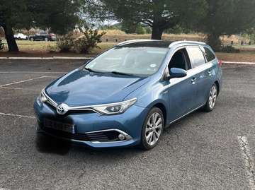 Auris Touring Sports Hybride 136h Executive