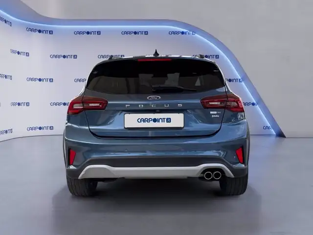 Ford Focus view 4