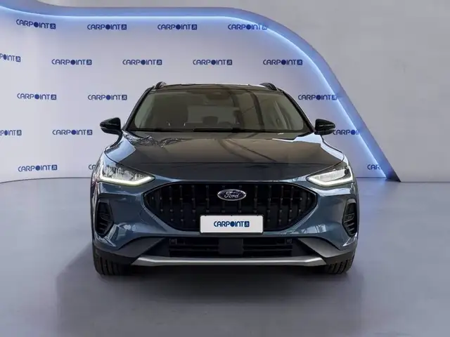 Ford Focus view 8
