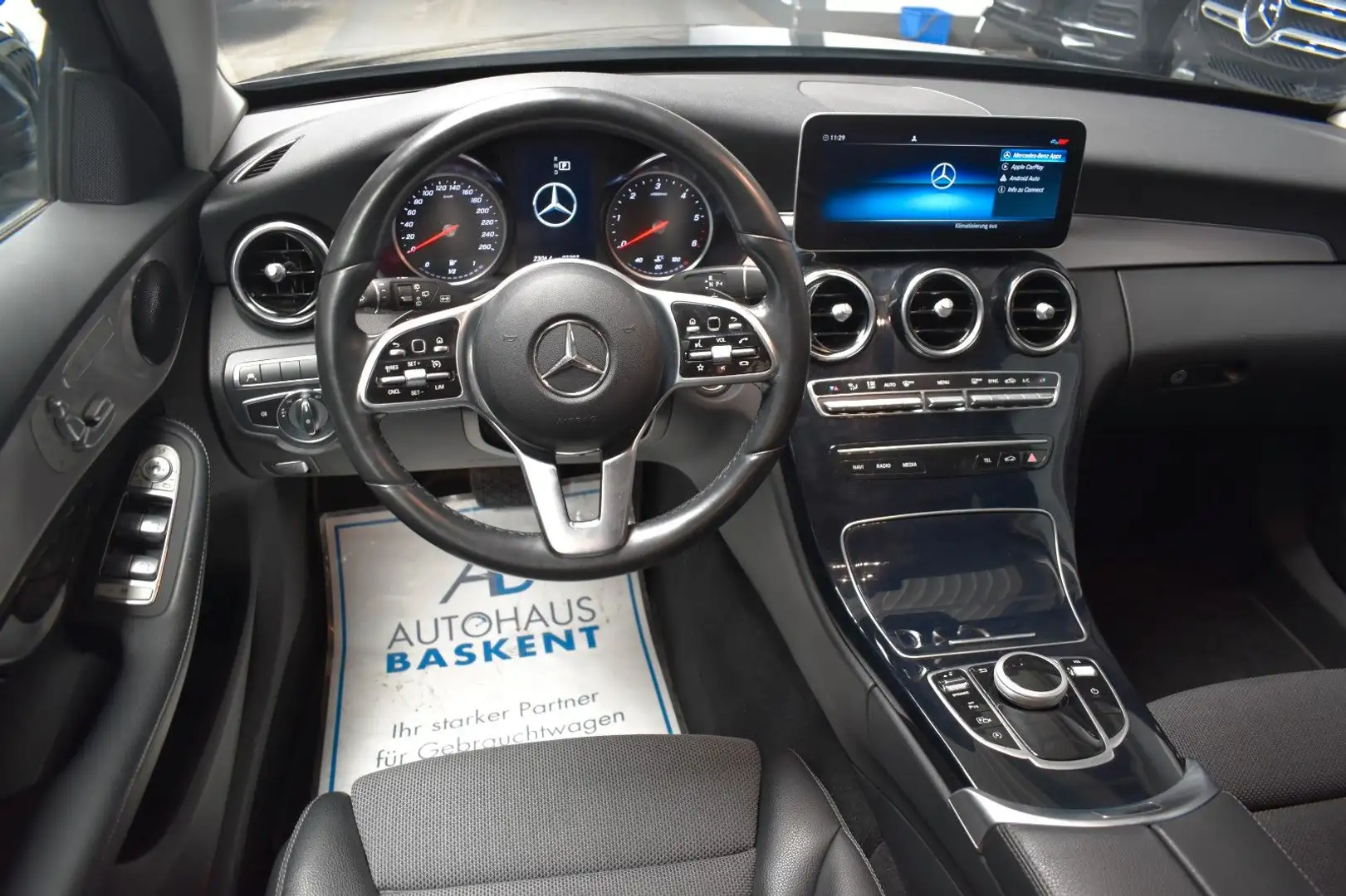 Mercedes-Benz C 200 T d Avantgarde*NAVI*SHZ*PDC*ALU*AHK Negru - 2