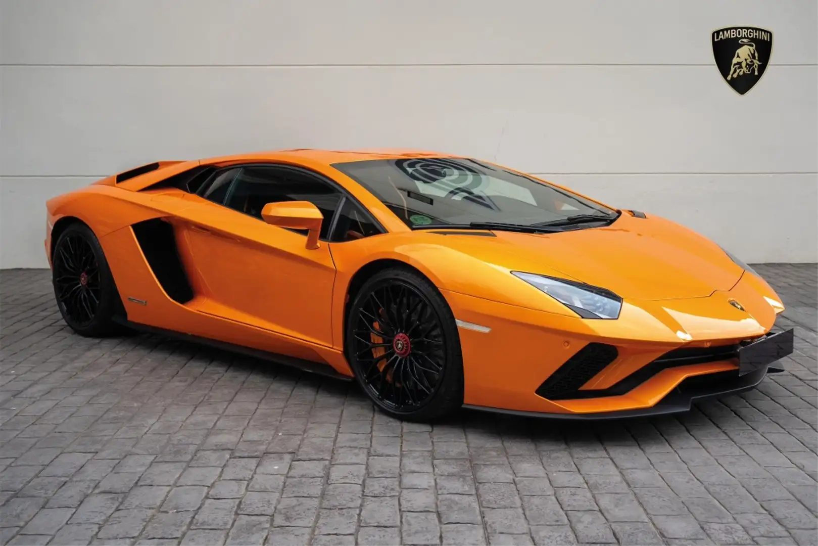 Lamborghini Aventador LP740-4 S Naranja - 1